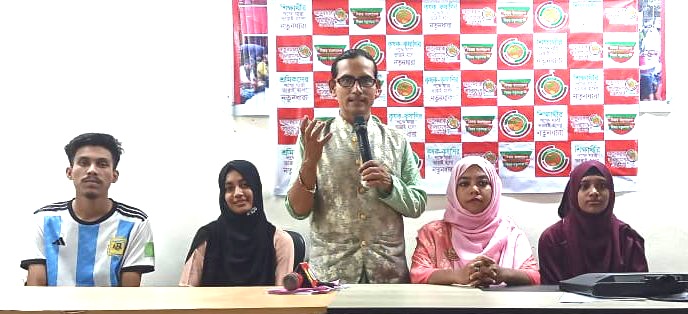 নতুনধারার তহবিল থেকে বন্যার্তদের ত্রাণ প্রদান শুরু